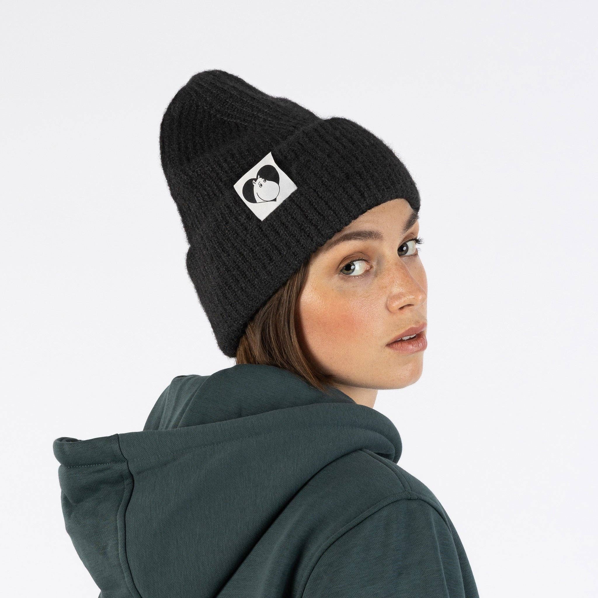 Moomintroll Fluffy Chunky Beanie, Black