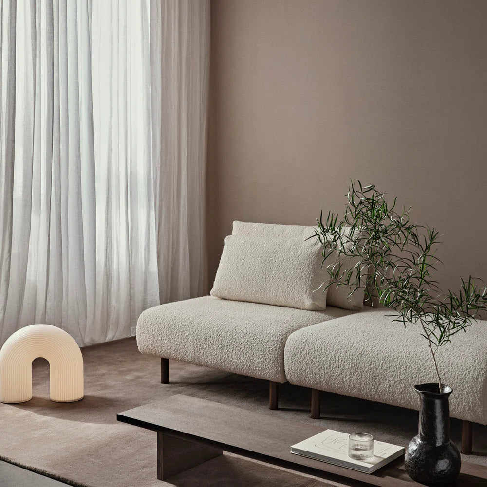 Vuelta Floor Lamp