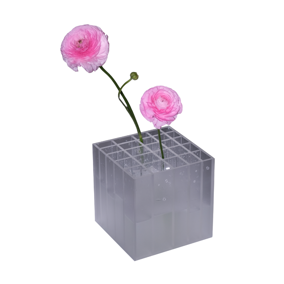 Ro Vase