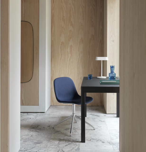 Linear Table Light, Grey