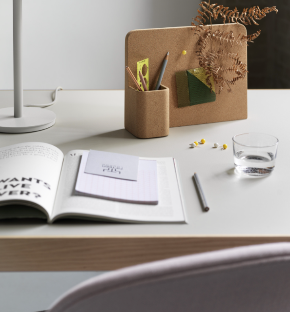 Linear Table Light, Grey