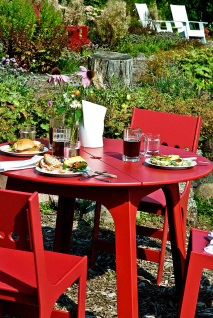Alfresco Round Table (44 inch), Apple Red