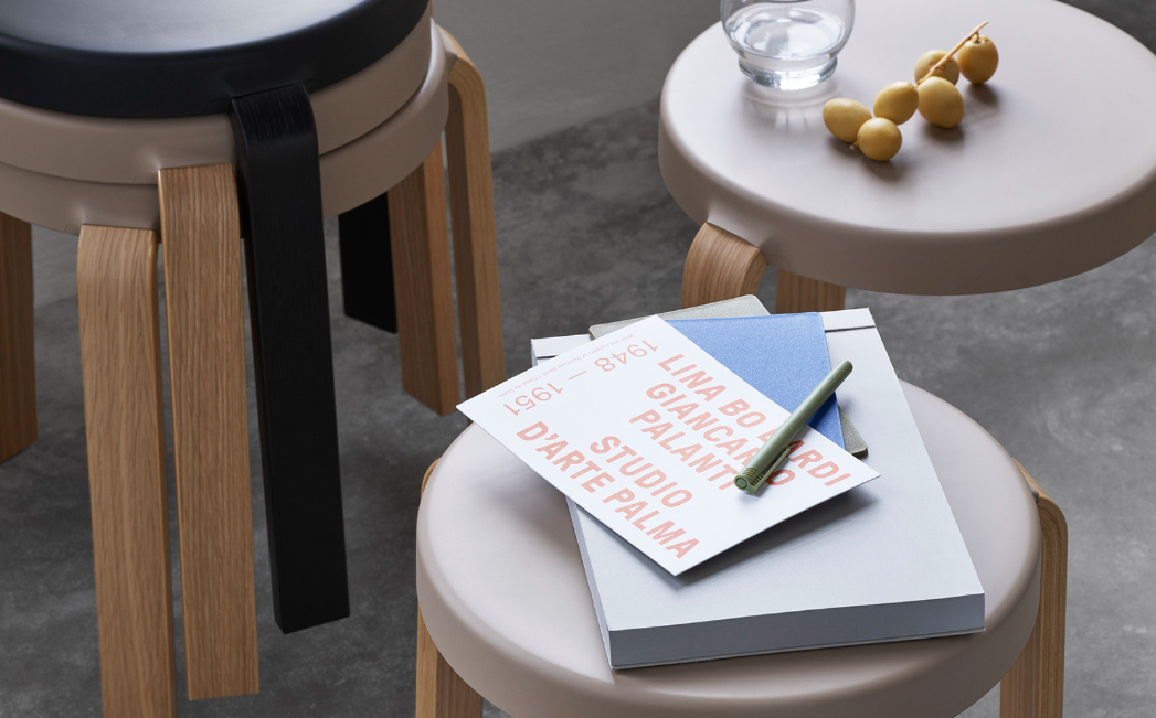 Tap Stool Oak, Caramel