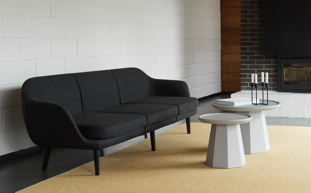 Pine Table Small, Dark Grey