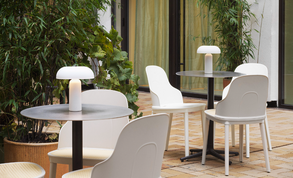 Porta Table Lamp, White