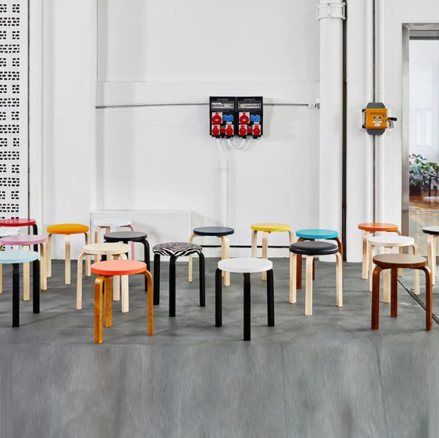 Artek Stool 60, Legs Natural Lacquered, Seat Green Lacquered