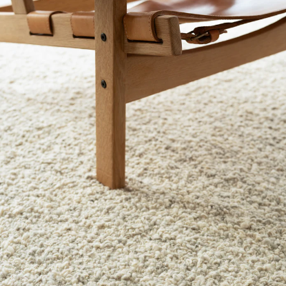MK Boucle Rug, 2'6" x 4'6, Silver
