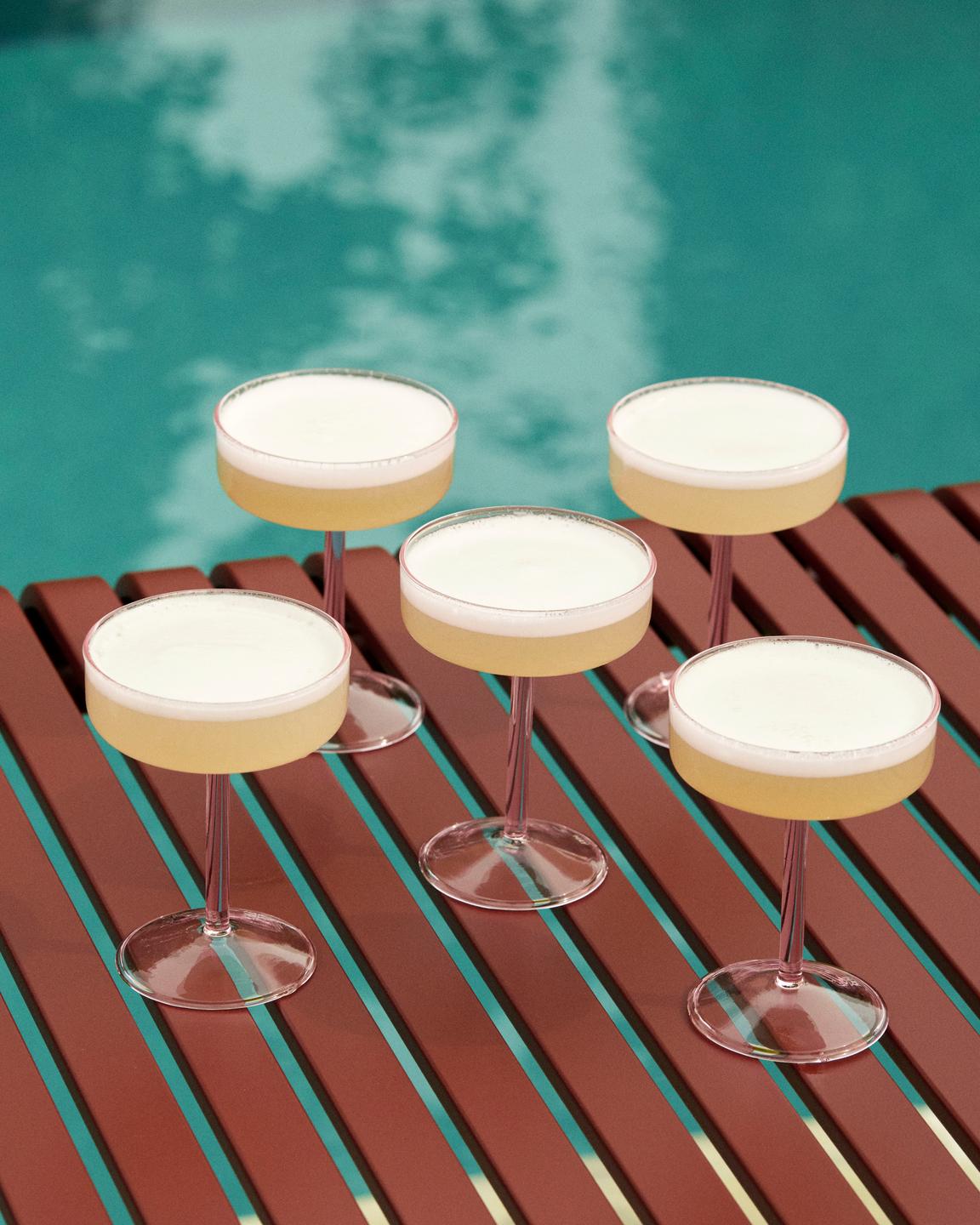 tint coupe glasses, pink