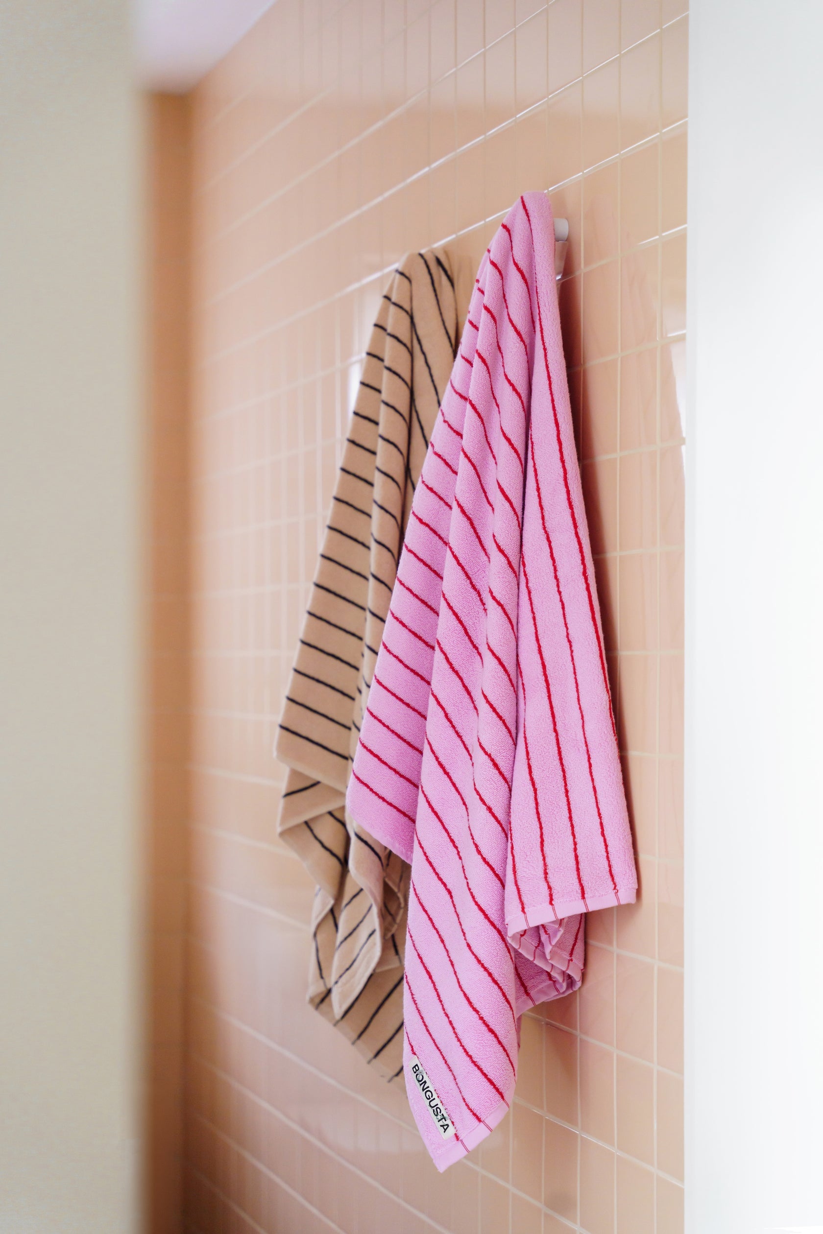 Naram Wash Cloth, Baby Pink/Ski Patrol red