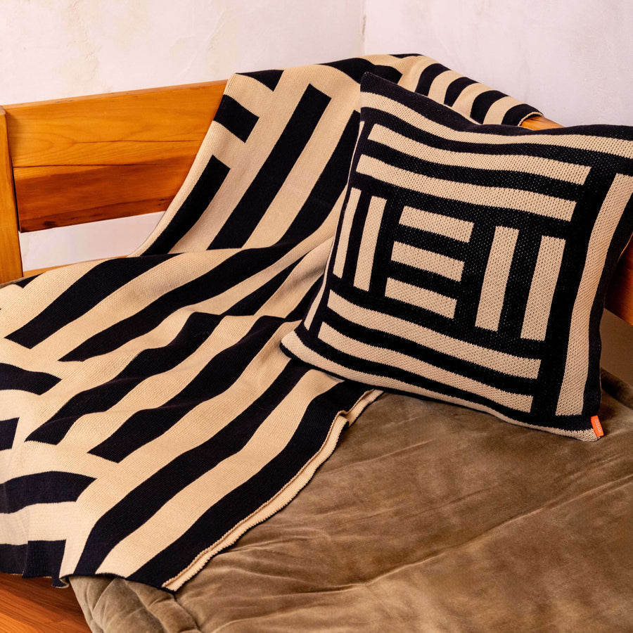 Columns Pillow, Black