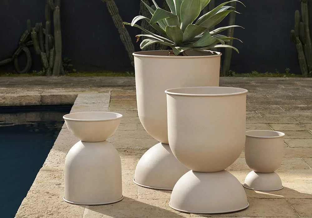 Hourglass Pot X-Small, Cashmere