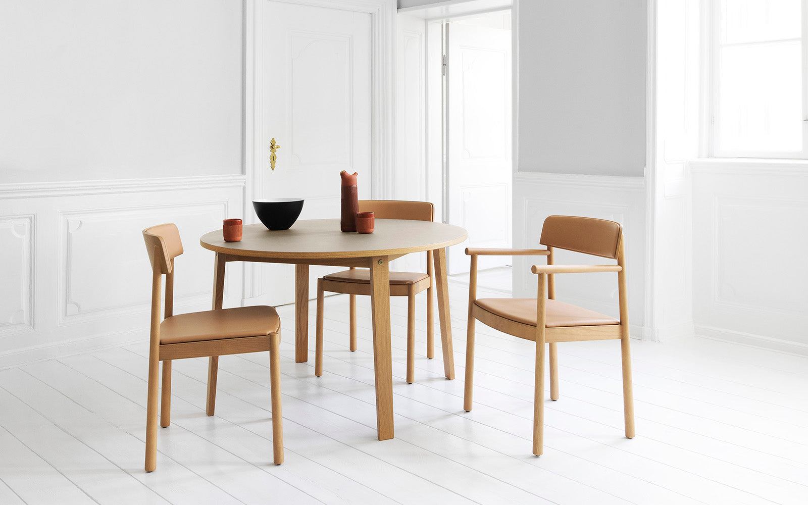 Timb Armchair, Tan