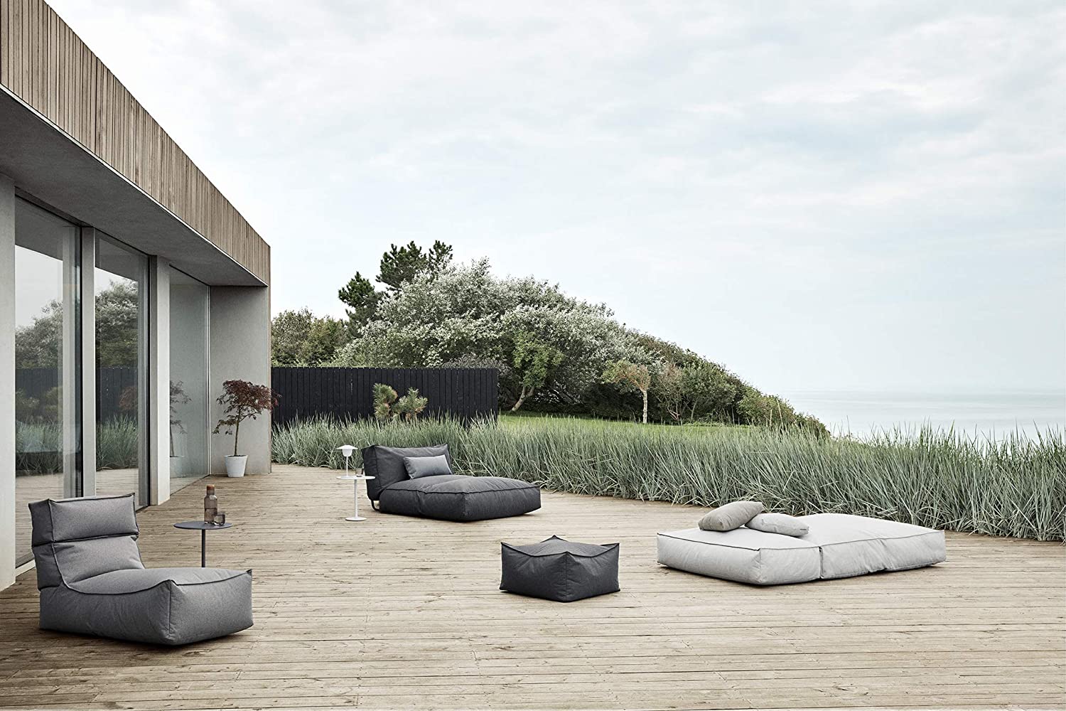 Stay Outdoor table, warm grey
