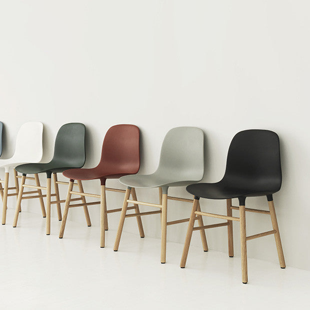 Form Chair, Black/Oak