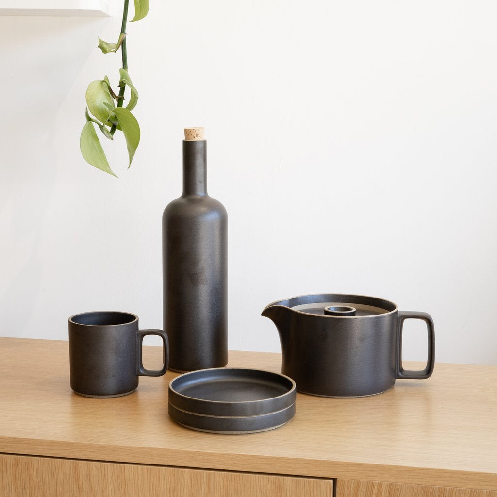Hasami Porcelain Bottle, Black