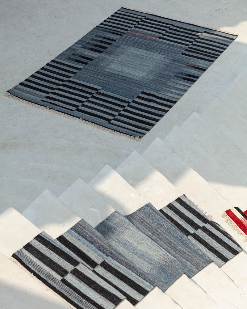 MK Rain carpet, 6' x 9'