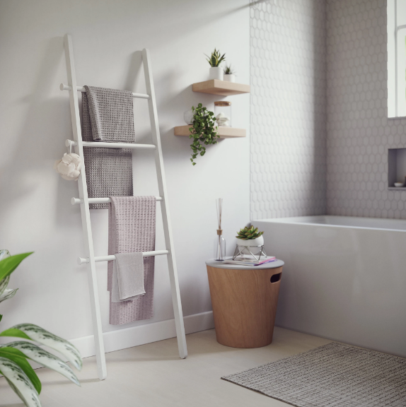 Leana Ladder, White