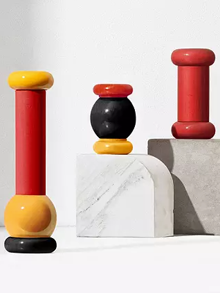 Twergi Salt and Pepper Castor, Black