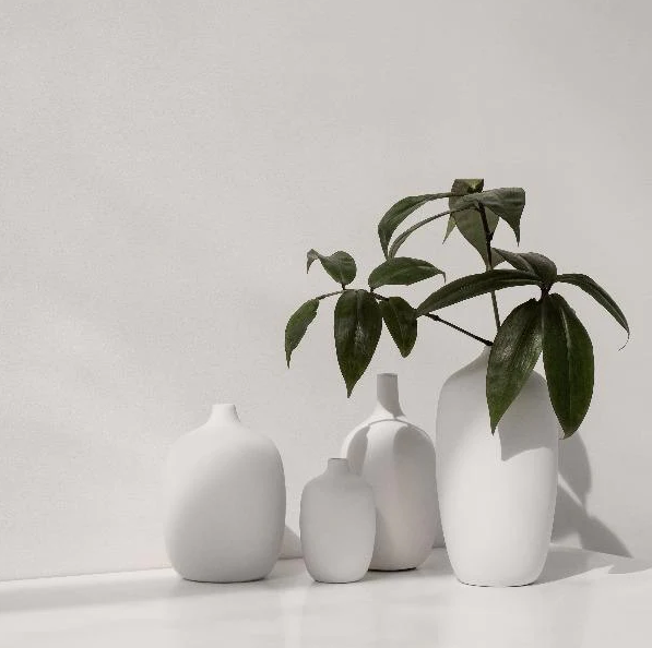 Ceola Vase, 3x7", White