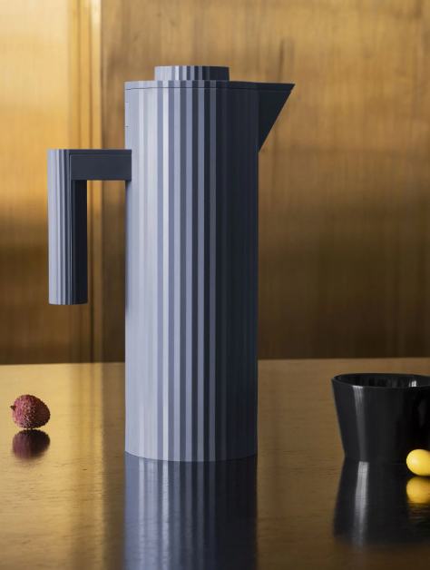 Plisse Vacuum Jug, Grey