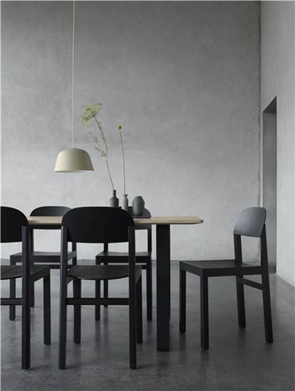Workshop Chair, Black