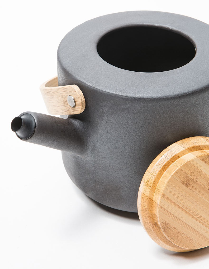 Theo Teapot, 1.25L, Black